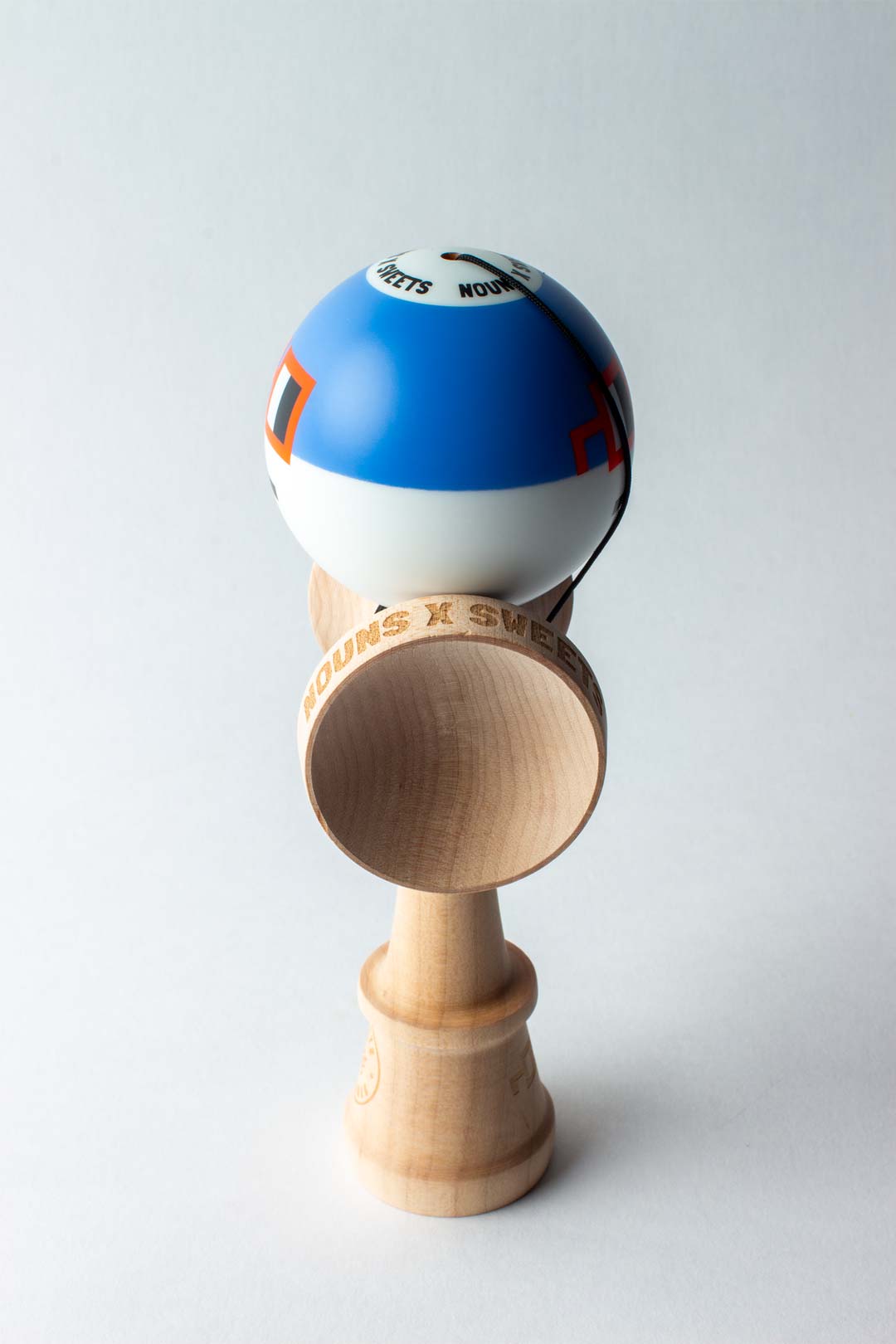 Nouns Kendama - Premium