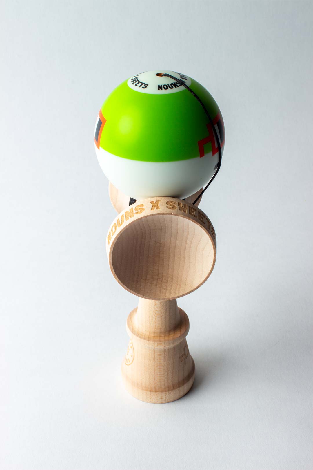 Nouns Kendama - Premium