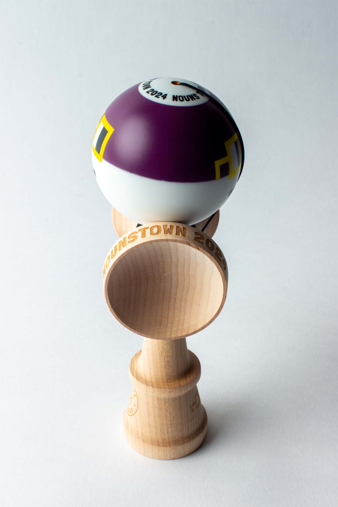 Nouns Kendama - Premium
